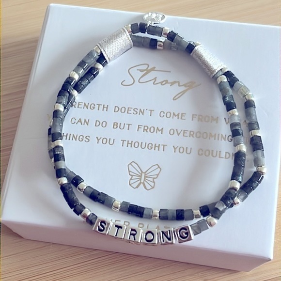 Brand New Set of Silver Plated Beaded Stretch Bracelets Butterfly Charm “Strong” - Picture 2 of 14